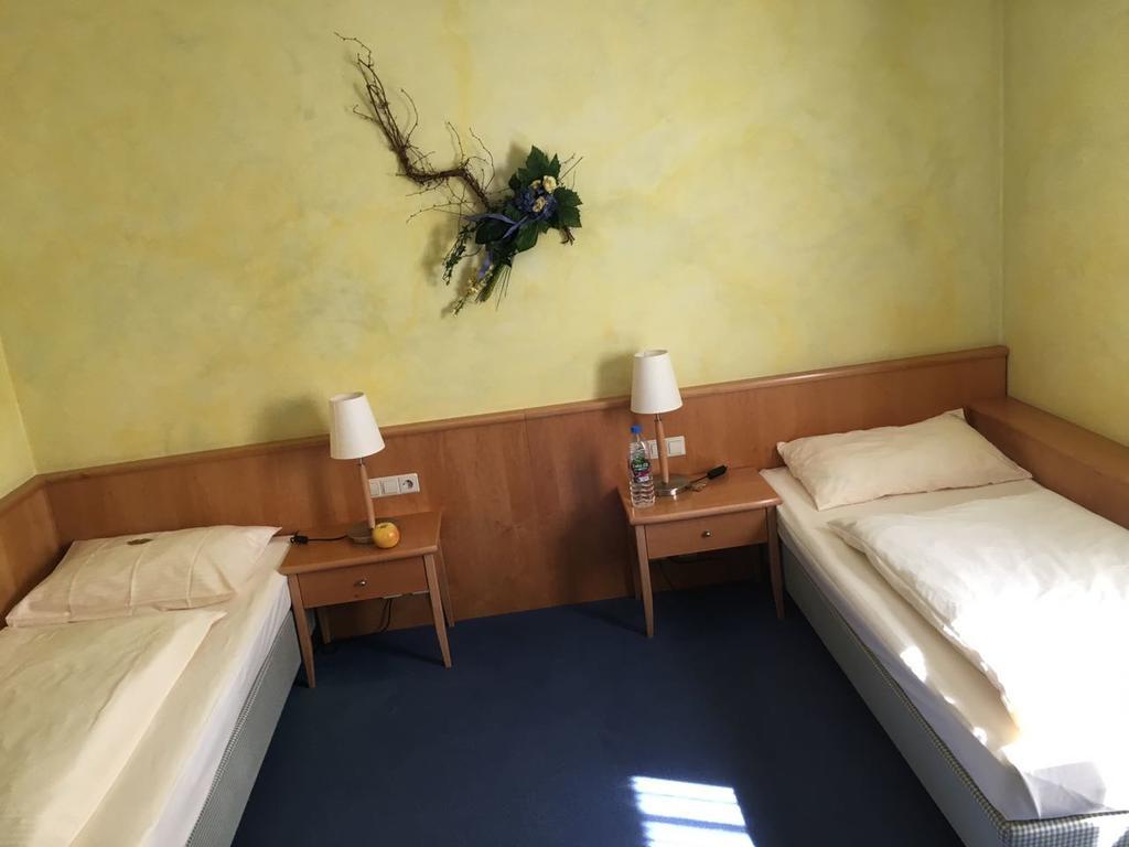 Businesshotel Heilbronn- Biberach Esterno foto